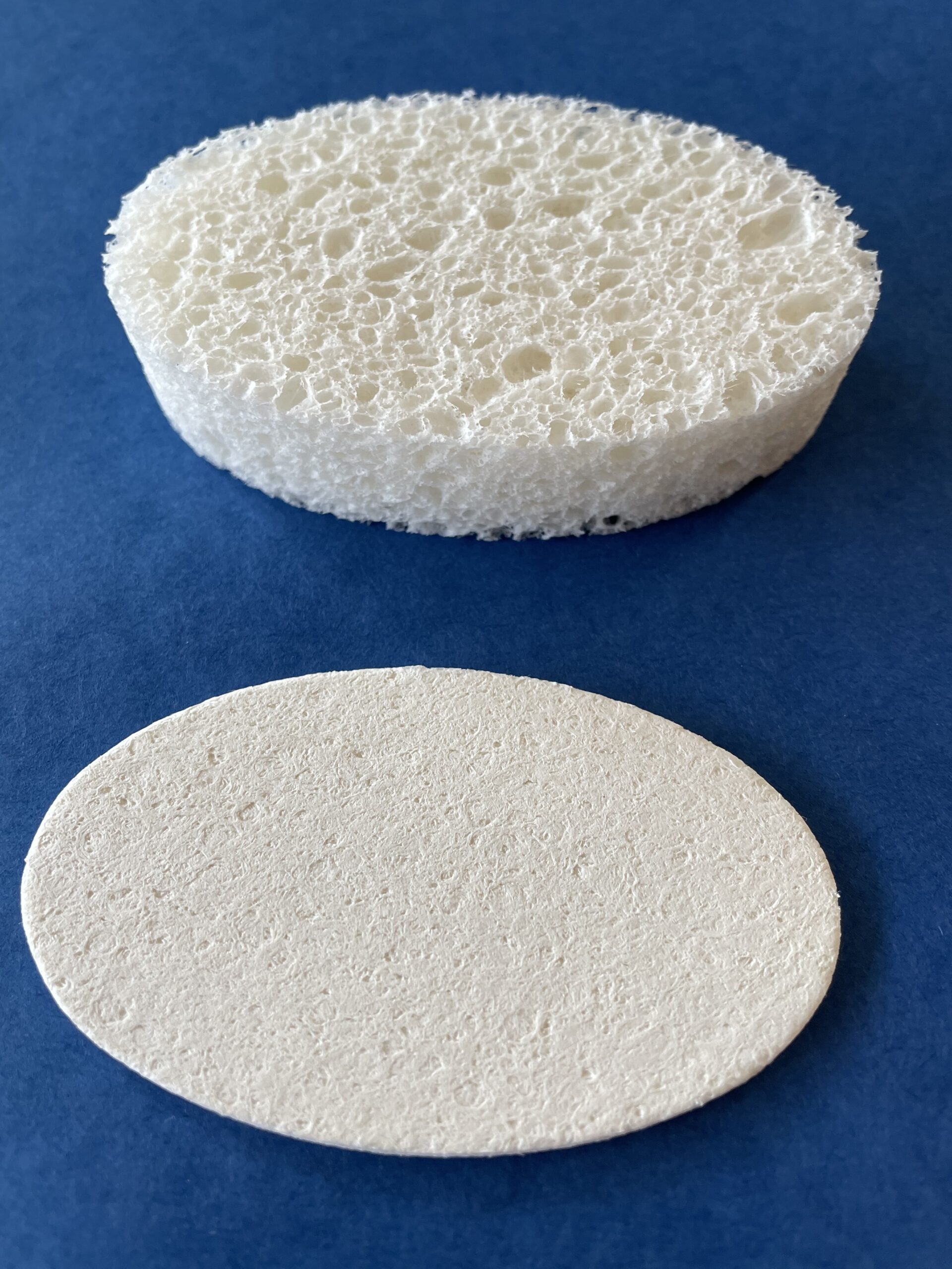 White 3/4 inch Laryngo Sponge wet versus dry
